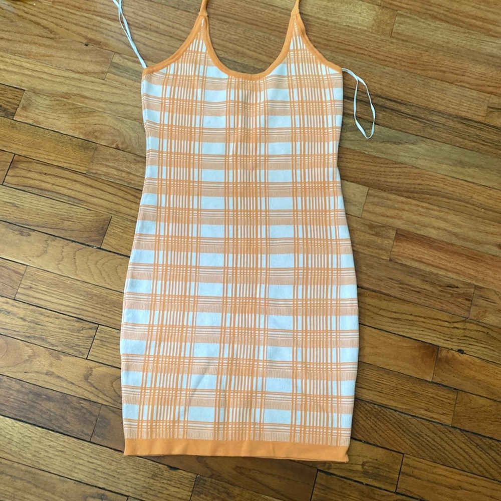 NWOT mini apricot
